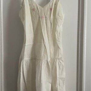 Vintage Barbizon Cotton Nighty with Embroidered Flowers